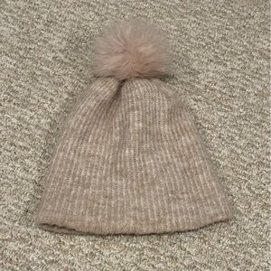 Gap Winter Puff Hat